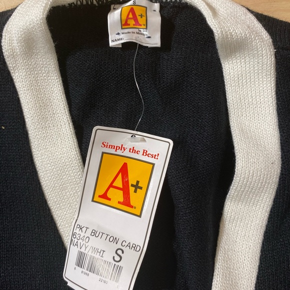 A+ St. Augustine’s University Sweater size Small (LB) - Picture 11 of 16